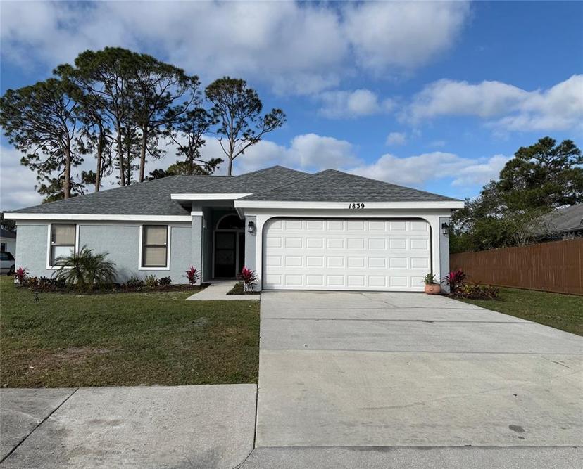 Picture of 1839 Wood Hollow Circle, Sarasota FL 34235