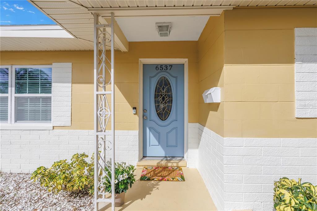 Picture of 6537 8Th Avenue N, St Petersburg, FL 33710