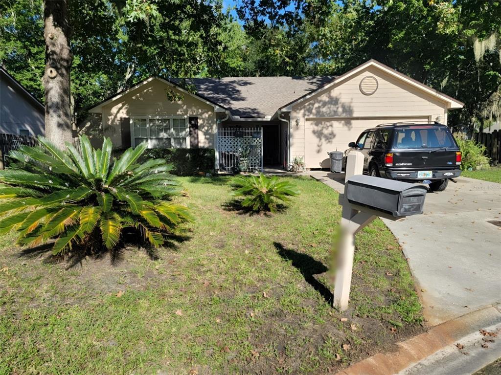 Picture of 472 Oldfield Dr, Fleming Island, FL 32003