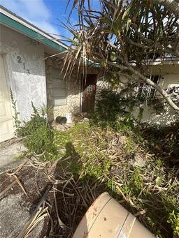 Picture of 2137 Saint Croix Avenue, Fort Myers, FL 33905