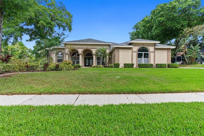 Picture of 2501 Oak Landing Drive, Brandon FL 33511