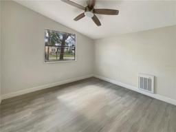 Picture of 2117 W Paris Street, Tampa, FL 33604