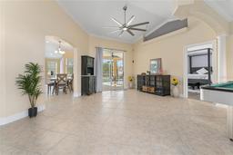 Picture of 4955 NE 124Th Road, Oxford, FL 34484