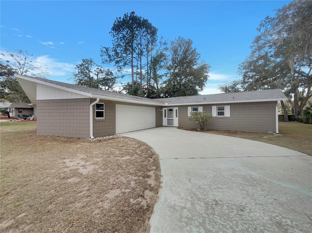 Picture of 38 Emerald Court, Ocala, FL 34472