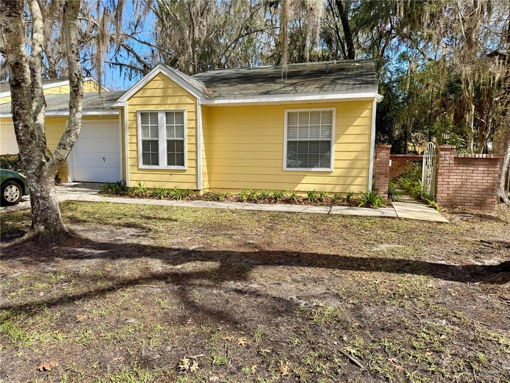 Picture of 331 NW 50Th Boulevard Unit K, Gainesville, FL 32607