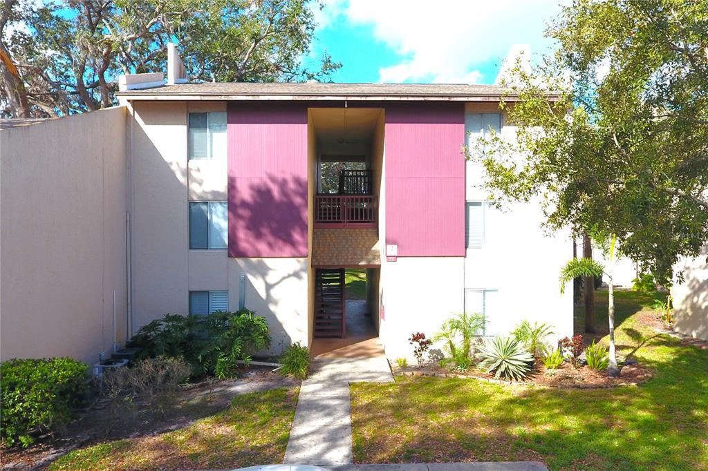 Picture of 8632 Tahoe Court Unit 6, Tampa, FL 33614