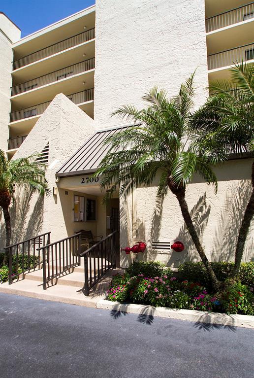 Picture of 2700 Cove Cay Drive Unit 4-B, Clearwater FL 33760