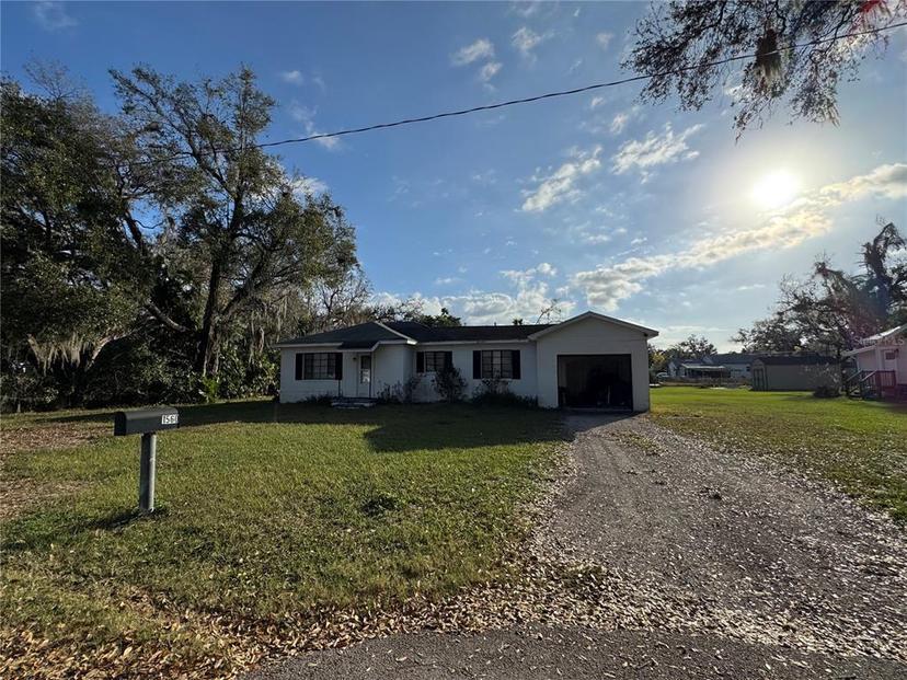 Picture of 1560 Imperial Avenue, Bartow FL 33830