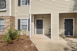 Picture of 4988 NW 43Rd Ave Unit 102, Gainesville, FL 32606