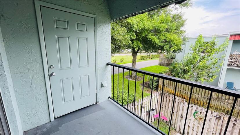 Picture of 2860 Somerset Park Drive Unit 203, Tampa FL 33613