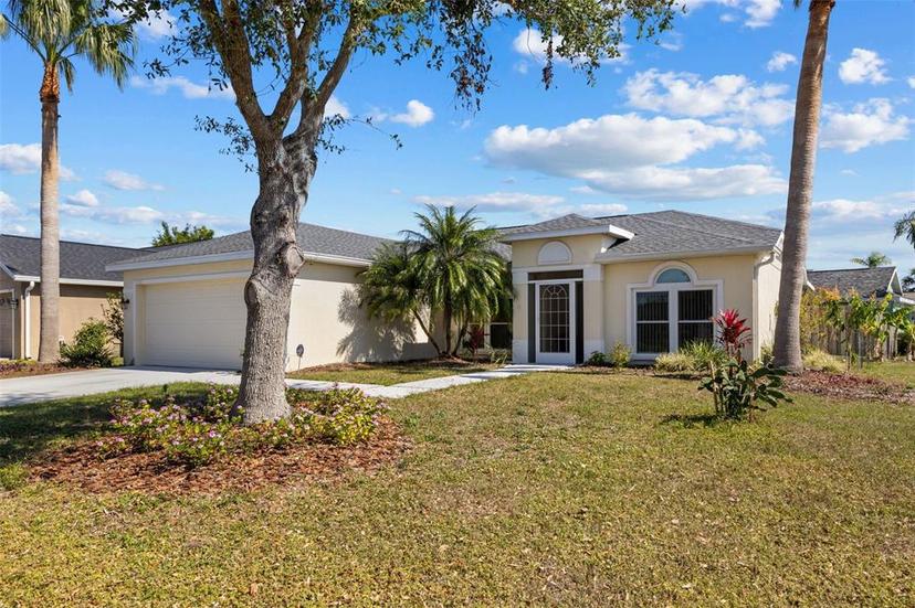 Picture of 4202 Donnington Drive, Parrish FL 34219