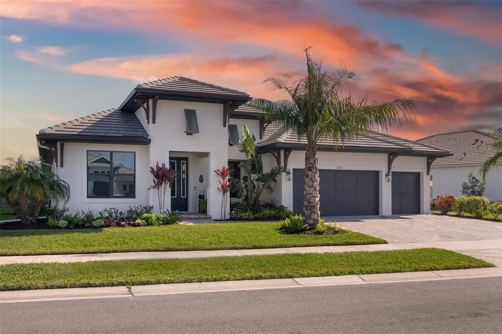 Picture of 4670 Antrim Drive, Sarasota, FL 34240