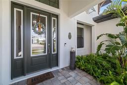 Picture of 4670 Antrim Drive, Sarasota, FL 34240