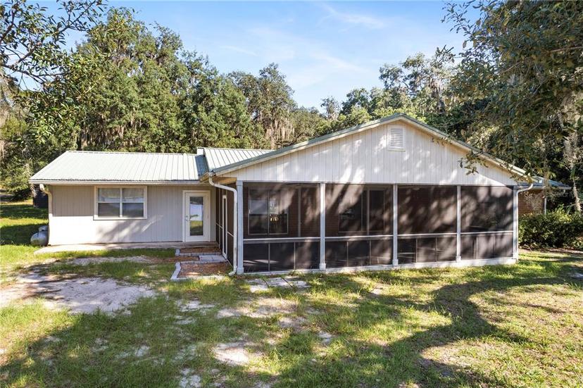 Picture of 150 Long Lake Road, Hawthorne FL 32640