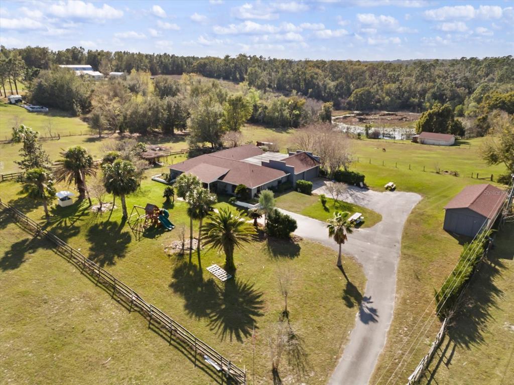 Picture of 36129 E El Dorado Lake Drive, Eustis, FL 32736