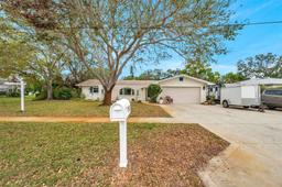 Picture of 9520 Portside Drive, Seminole, FL 33776