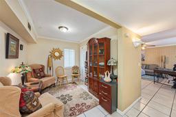 Picture of 14803 Tulip Drive, Tampa, FL 33613