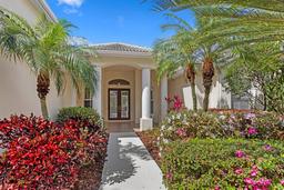 Picture of 10214 Garden Alcove Drive, Tampa, FL 33647