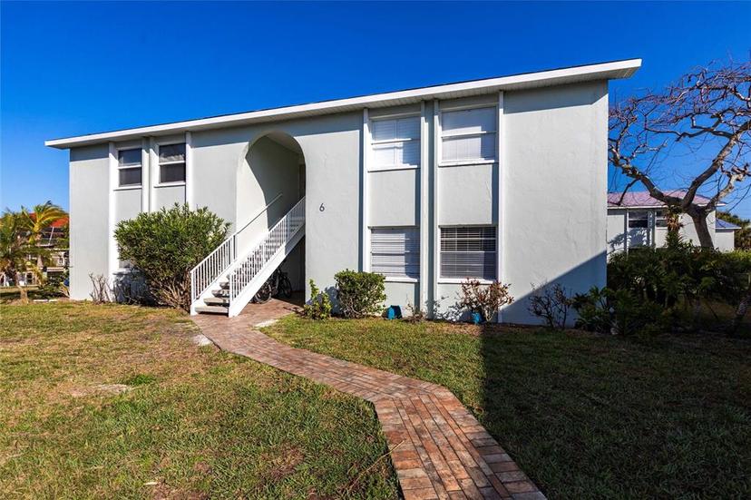 Picture of 522 Pine Avenue Unit 6A, Anna Maria FL 34216