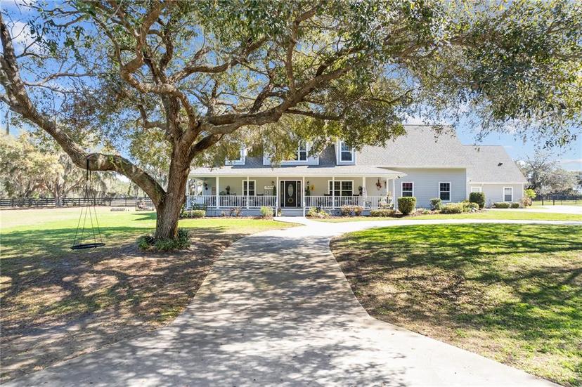 Picture of 5150 Banana Point Drive, Okahumpka FL 34762