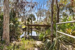 Picture of 4723 Cr 306, Lake Panasoffkee, FL 33538