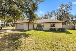 Picture of 4723 Cr 306, Lake Panasoffkee, FL 33538