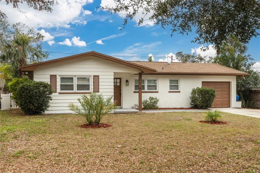 Picture of 121 Shirley Drive, Largo FL 33770