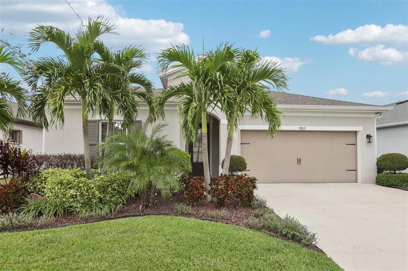 Picture of 5809 Silver Sun Drive, Apollo Beach FL 33572