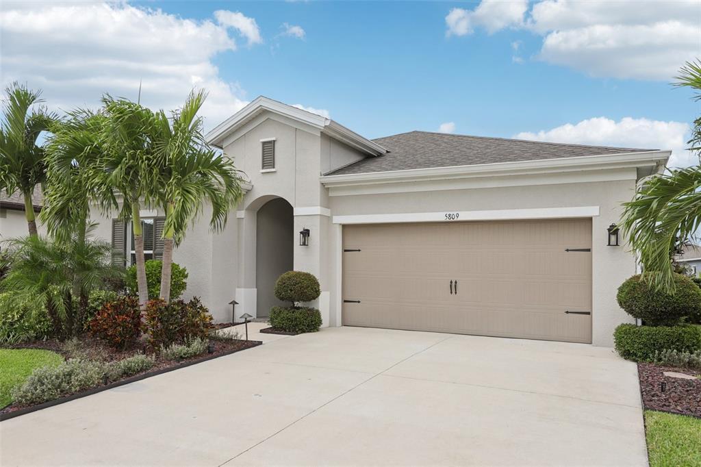 Picture of 5809 Silver Sun Drive, Apollo Beach, FL 33572