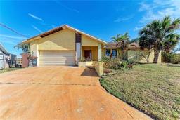 Picture of 724 Portia Street N, Nokomis, FL 34275