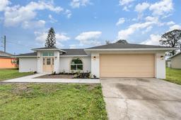 Picture of 1001 NW Glencove Ave Nw, Palm Bay, FL 32907