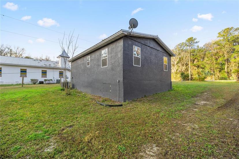 Picture of 21055 Highway 441 N, Micanopy FL 32667