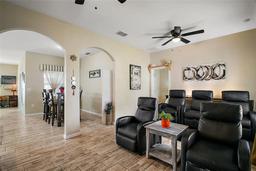 Picture of 514 Royal Palm Dr, Kissimmee, FL 34743