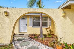 Picture of 2824 Silk Oak Drive, Sarasota, FL 34232