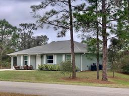 Picture of 221 Comanche Street Nw, Lake Placid, FL 33852