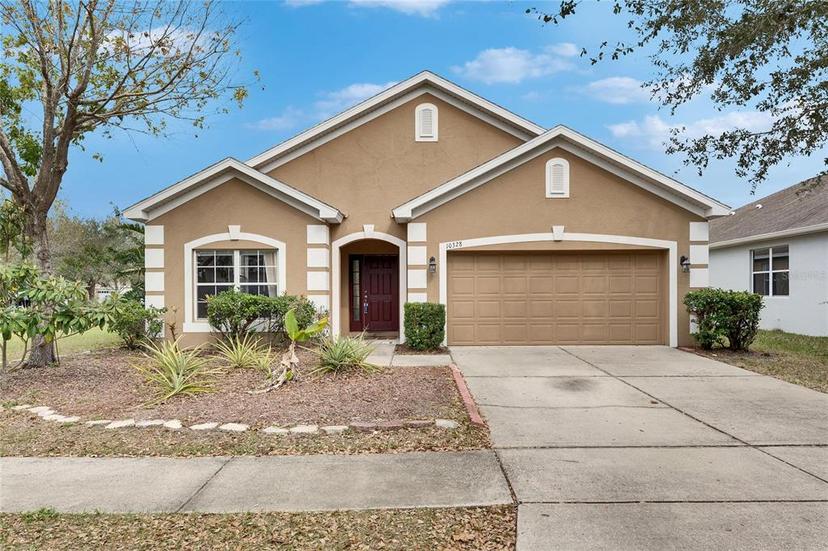 Picture of 10328 Celtic Ash Drive, Ruskin FL 33573