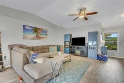 Picture of 2173 Mission Hills Drive, Lakeland, FL 33810