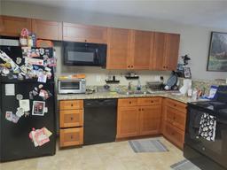 Picture of 8405 Barrett Place, Tampa, FL 33617