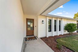 Picture of 608 Pine Forest Drive, Brandon, FL 33511