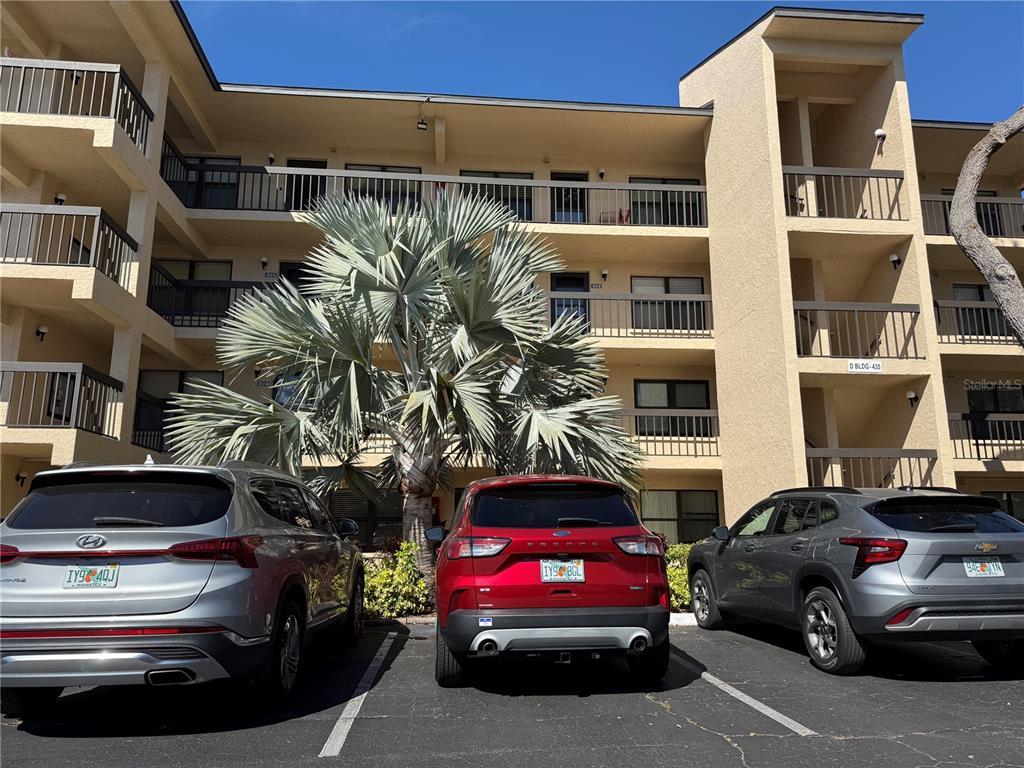 Picture of 435 30Th Avenue W Unit D303, Bradenton, FL 34205