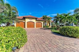 Picture of 8264 Antwerp Circle, Port Charlotte, FL 33981