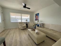 Picture of 250 Rosery Road Nw Unit 329, Largo, FL 33770