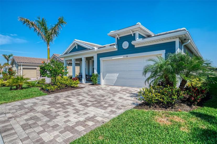 Picture of 20420 Symphony Place, Venice, FL 34293