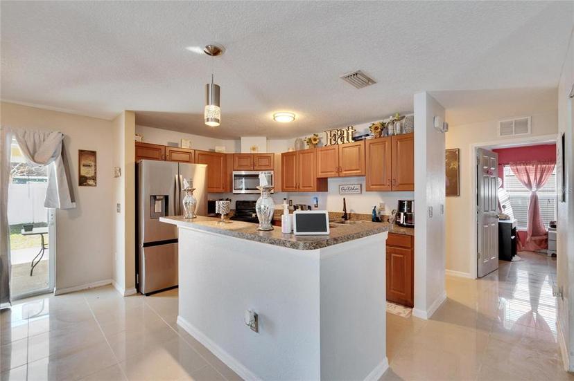 Picture of 15427 Bama Breeze Place, Wimauma FL 33598