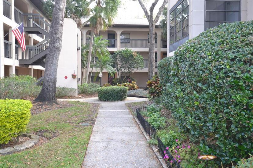 Picture of 3399 Mermoor Drive Unit 110, Palm Harbor FL 34685