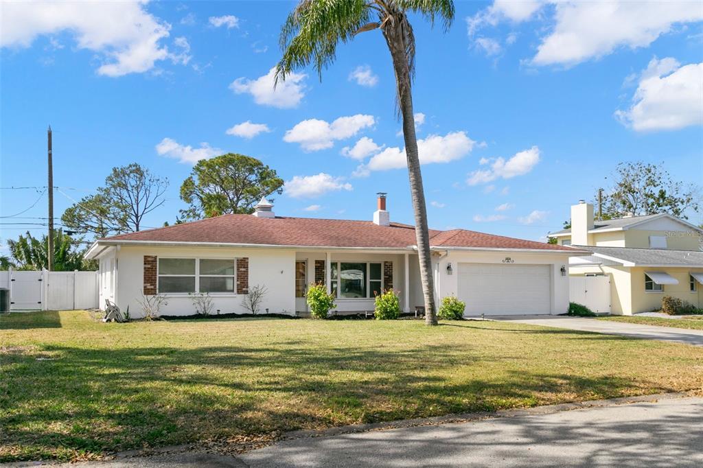 Picture of 1974 Valencia Way, Clearwater, FL 33764