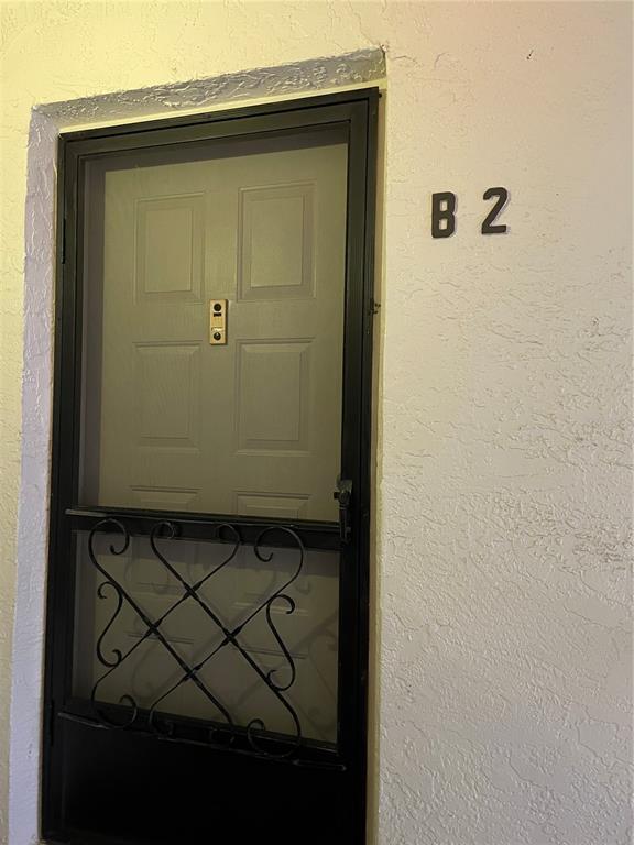 Picture of 2642 Pine Ridge Way S Unit B2, Palm Harbor, FL 34684