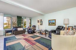 Picture of 127 Tidewater Drive Unit 127, Bradenton, FL 34210