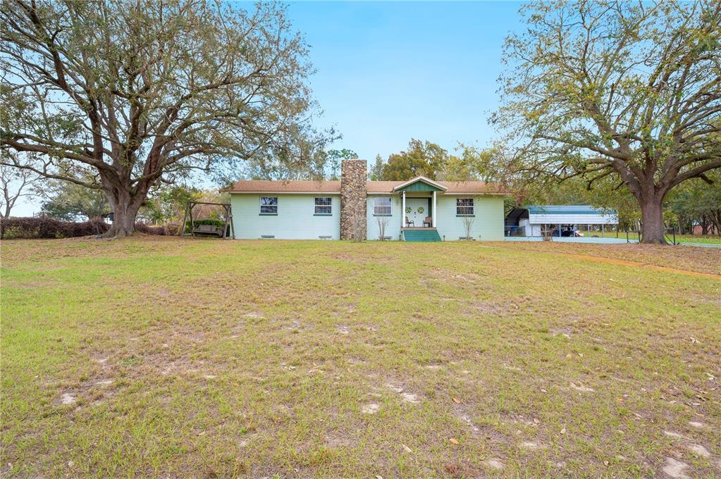 Picture of 660 Duggers Way, Lake Wales, FL 33859