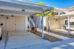 Picture of 801 Montrose Drive Unit 202, Venice, FL 34293